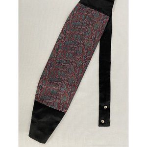 Carrot & Gibbs Pure Silk Pleated Gray Red Blue Yellow Paisley Cummerbund